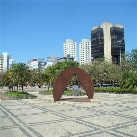 Projetos de Requalificação de Praça