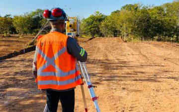 Serviços de Topografia e Ensaios Tecnológicos de Laboratório